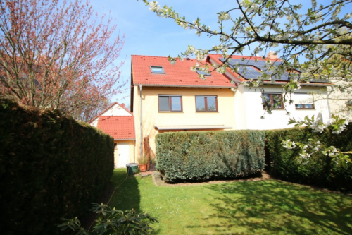 Doppelhaushälfte in Leuna-Maßlau - Immobilienmakler in Leuna-Maßlau Newland Immobilien GmbH Gerd Springer 